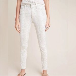 LIKE NEW PAIGE Hoxton Ultra Skinny Jean Sonoran Snakeskin Print 27 White/Tan
